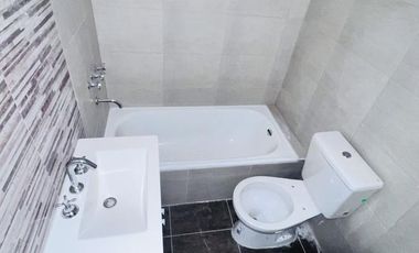 Venta de Departamento 3 ambientes con espacio guardacoche en  Sarandi (32018)