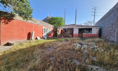 TERRENO CON CASA EN AVE. LOMBARDO TOLEDANO