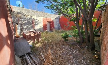 TERRENO CON CASA EN AVE. LOMBARDO TOLEDANO