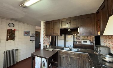 VENTA CASA LAS LOMAS SAN ISIDRO: 8 AMBIENTES GRAN PARQUE - LOTE 1650M2 -PRÓXIMO NEWMAN