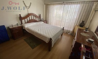 Casa 4ambientes en el centro Ballester