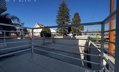 Venta de Departamento 2 ambientes con espacio guardacoche en Sarandi (32021)