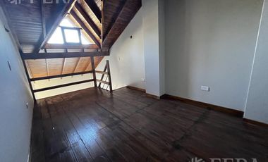 Venta de Departamento 2 ambientes con espacio guardacoche en Sarandi (32023)