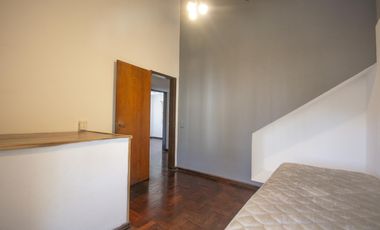 Ph 5 ambientes con terraza y parrilla propias