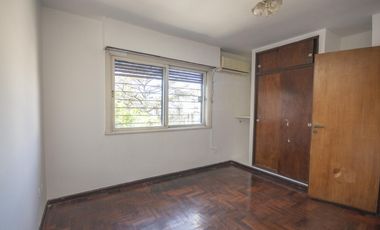 Ph 5 ambientes con terraza y parrilla propias