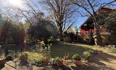 VENTA CASA LA HORQUETA: A REFACCIONAR CON GRAN PARQUE SOBRE LOTE 1650M2 -ESQUINA