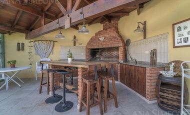 Casa - Venta - Acassuso - Barrio Parque Aguirre