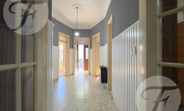 Venta de Casa en San Pedro – Excelente Ubicación Céntrica