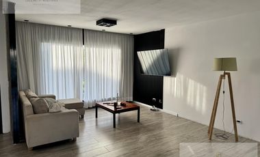 Casa 4 ambientes en venta barrio  privado Federico 1 / Berazategui.