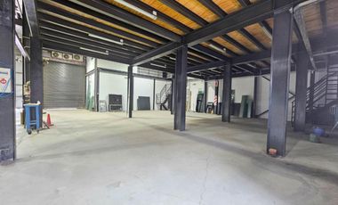 Venta Galpón sobre Av Belgrano, Pérez