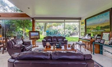 VENTA CASA EN JARDINES DEL PEDREGAL