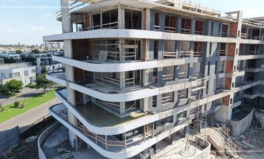 Departamento en venta de 4 ambientes en Nuevo Quilmes con excelente calidad constructiva