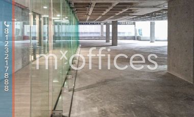 Renta local  comercial en P.B  de 1265 m2 + 200.57 m2 Terraza   Centro Monterrey