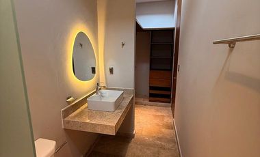NUEVO TOWNHOUSE EN RENTA, CHOLUL