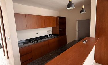 NUEVO TOWNHOUSE EN RENTA, CHOLUL