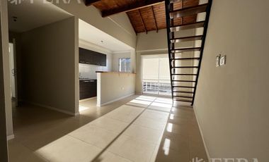 Venta de Departamento 2 ambientes con espacio guardacoche en Sarandi (32028)