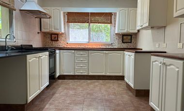VENTA Casa Barrio La Celina-1100m-Garage-playroom-Maschwitz