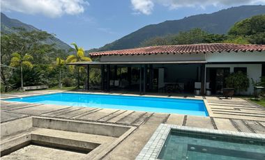 VENTA FINCA TITIRIBI, SUROESTE ANTIOQUEÑO