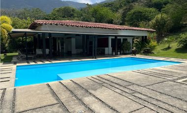 VENTA FINCA TITIRIBI, SUROESTE ANTIOQUEÑO