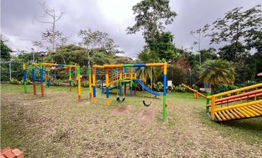 Se Vende Casa en Conjunto Cerrado - Sector Avenida 19 Norte