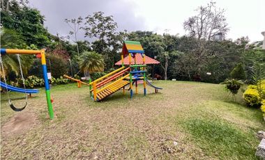 Se Vende Casa en Conjunto Cerrado - Sector Avenida 19 Norte