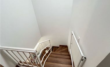 Se Vende Casa en Conjunto Cerrado - Sector Avenida 19 Norte