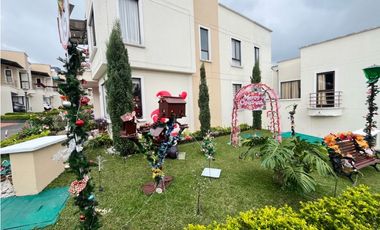 Se Vende Casa en Conjunto Cerrado - Sector Avenida 19 Norte