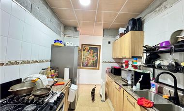 VENTA CASA FRENTE A LA ESTACIÓN SAN ISIDRO ACCESO VIA PRINCIPAL CV