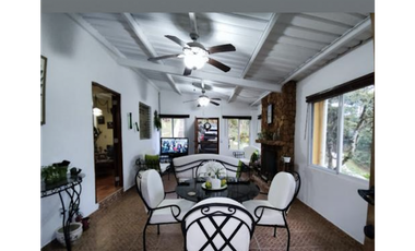 ALTOS DE CERRO AZUL / 1062M / 2 HABITACION / DOS NIVELES / 2 TERRAZAS