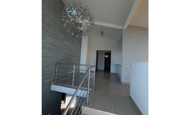 OPORTUNIDAD DE ALTA PLUSVALA PH HORIZONTES II - CONDADO DEL REY