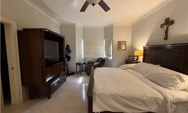 House for sale in PH Residencial Las Perlas