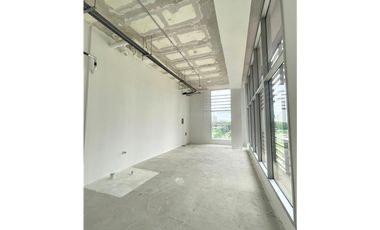 Venta o Alquiler de Consultorio en Costa del Este/town Center