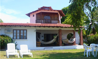 VENTA DE CASA DE PLAYA DIRECTA AL MAR EN CORONADO (13)