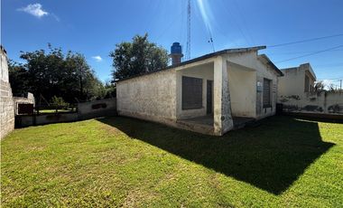 SE VENDE CASA 2 DORM SOBRE CALLE PASTEUR - ALMAFUERTE