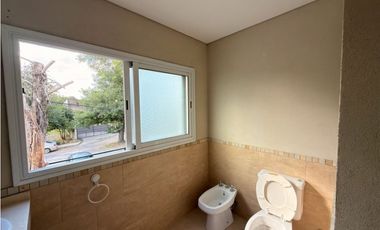 Duplex Ph 100m2 2 dormitorios y jardin en el barrio Zapiola
