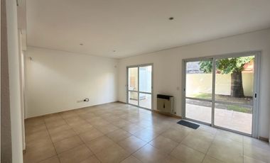 Duplex Ph 100m2 2 dormitorios y jardin en el barrio Zapiola
