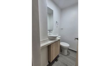 VENTA DE APARTAMENTO EN LA LOMA DE LOS PARRA