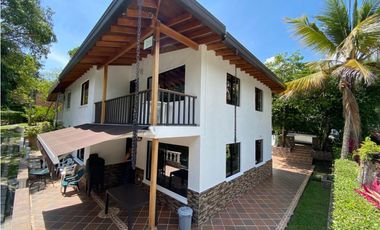 VENTA DE CABAÑA EN SAN JERONIMO