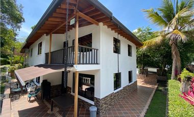 VENTA DE CABAÑA EN SAN JERONIMO