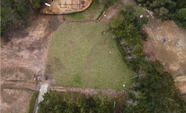 EXCLUSIVO LOTE CAMPESTRE EN EL RETIRO