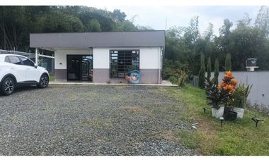 Casa campestre en venta en Vía Principal-Santa Rosa de Cabl