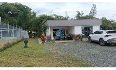Casa campestre en venta en Vía Principal-Santa Rosa de Cabl