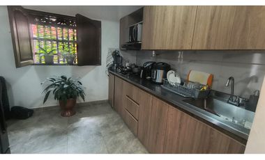 VENTA EDIFICIO 3 PISOS AMAGA