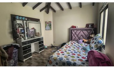 VENTA EDIFICIO 3 PISOS AMAGA