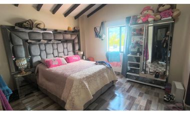 VENTA EDIFICIO 3 PISOS AMAGA