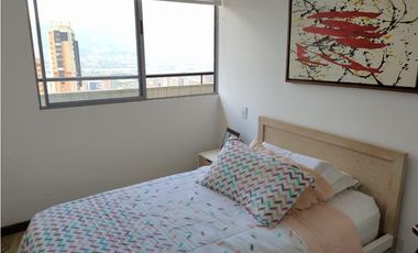 Venta De Apartamento Loma De Los Gonzales, Poblado, Medellin