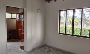 Casa campestre en renta – Cerritos, Pereira
