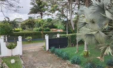Casa campestre en renta – Cerritos, Pereira