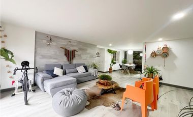 Venta de apartamento en el Poblado Medellín, sector Club Campestre