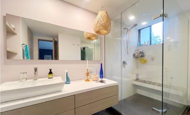 Venta de apartamento en el Poblado Medellín, sector Club Campestre